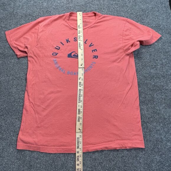 QUICKSILVER Shirt Mens Large Red Mountain & Wave Board Shorts Tee Crew Neck Lg - Picture 7 of 10